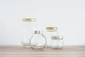 瓶が包装材料に使われる理由は?瓶を使うメリットも中身ごとに紹介