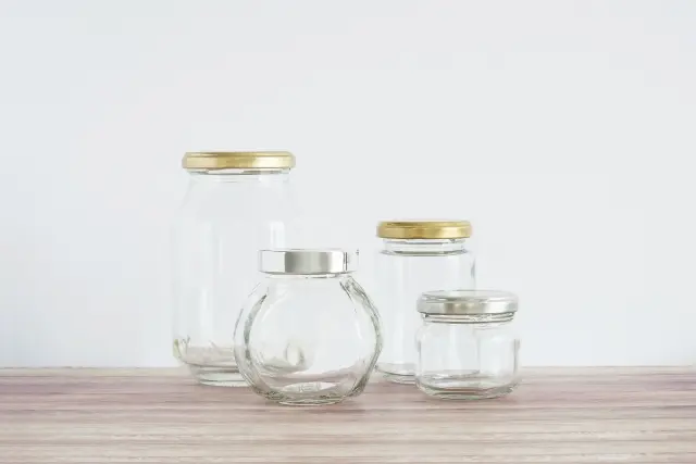 瓶が包装材料に使われる理由は?瓶を使うメリットも中身ごとに紹介
